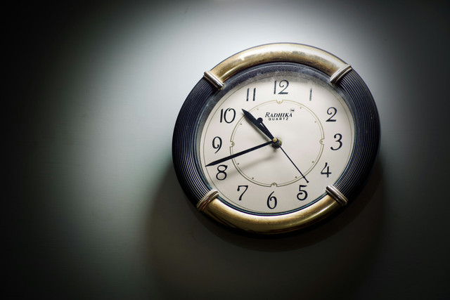 Чи будуть в Україні переводити годинники - фото 606365