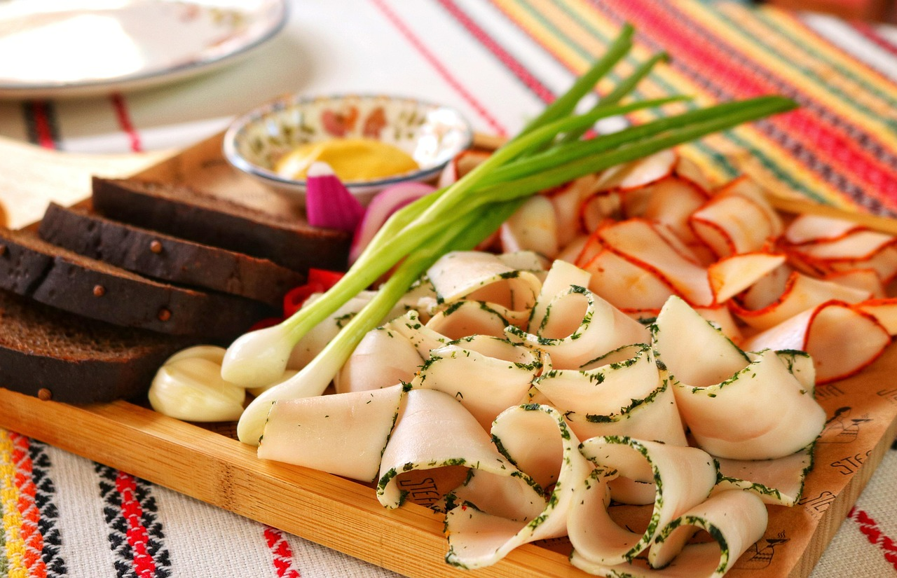 Калорійні продукти список - фото 1