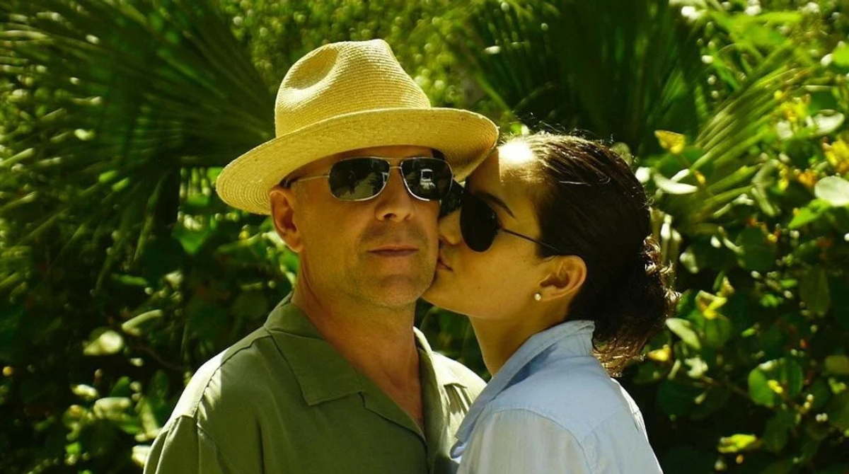 Брюс Вілліс з дружиною - фото 1