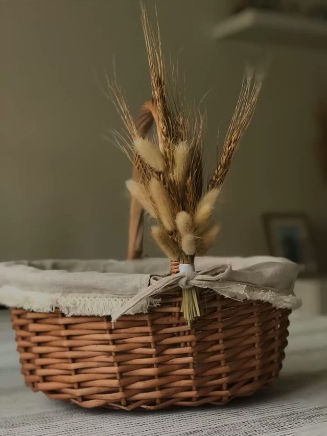 Як стильно прикрасити великодній кошик - фото 608362