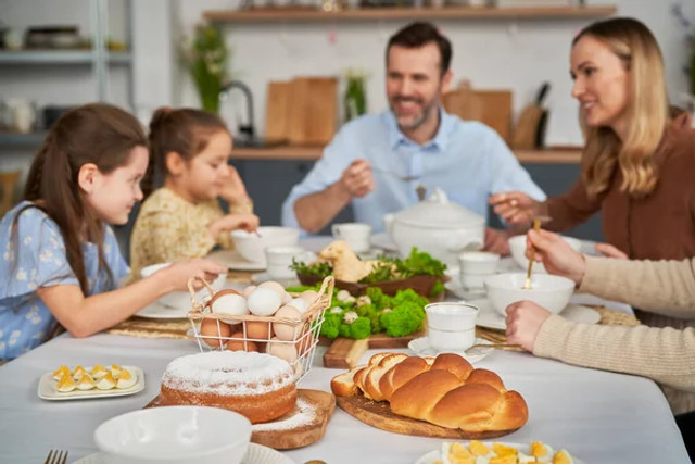 Від писанок до 'гробків': головні традиції Великодня, які допоможуть зануритися у свято - фото 610199