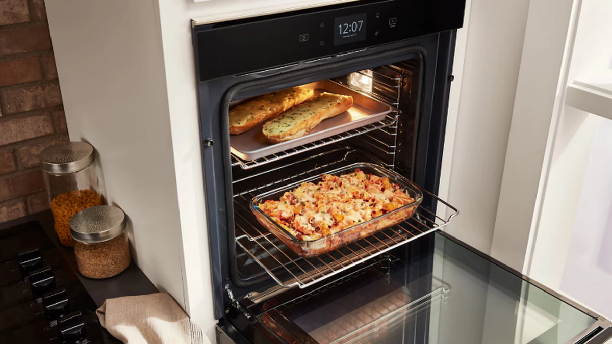 Секрети шеф-кухарів у вас вдома: як сучасна кухонна техніка перетворює готування на справж - фото 1