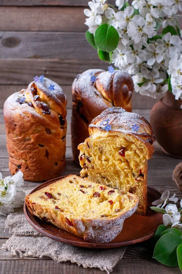 Пекарні мріють про цей рецепт: як приготувати ніжний крафін до Великодня без складнощів - фото 610738