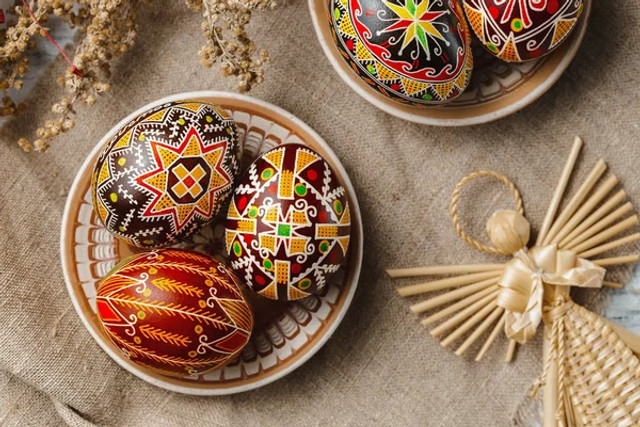 Забуті великодні традиції повертаються: які обряди українці відроджують у 2026 році - фото 611354