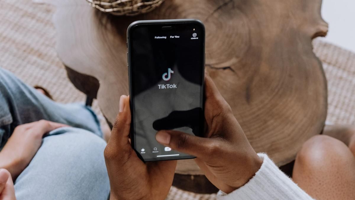 Гаджети для крутого контенту: як вибрати пристрій, що знімає відео не гірше за професійну - фото 1