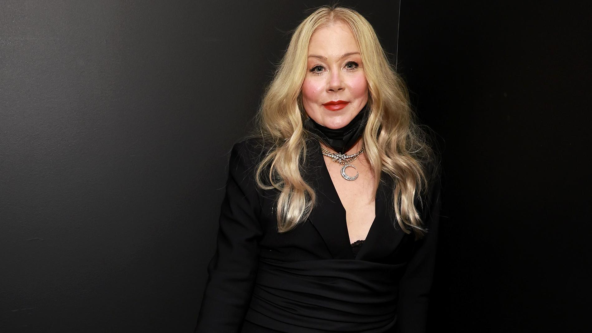 Крістіна Епплгейт - фото 1