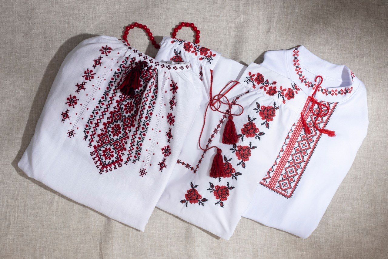 Чому українці за кордоном масово носять вишиванки - фото 1