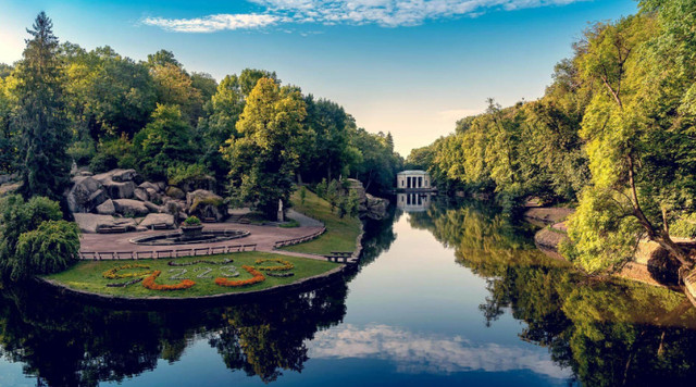 5 цікавих місць України, які варто відвідати саме влітку - фото 617489