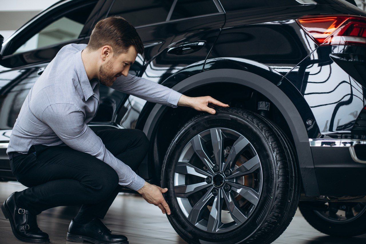 Чому сучасні автомобілі продають без запасного колеса - фото 1
