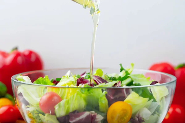 5 популярних продуктів, які здаються корисними, але можуть шкодити здоров’ю - фото 665005