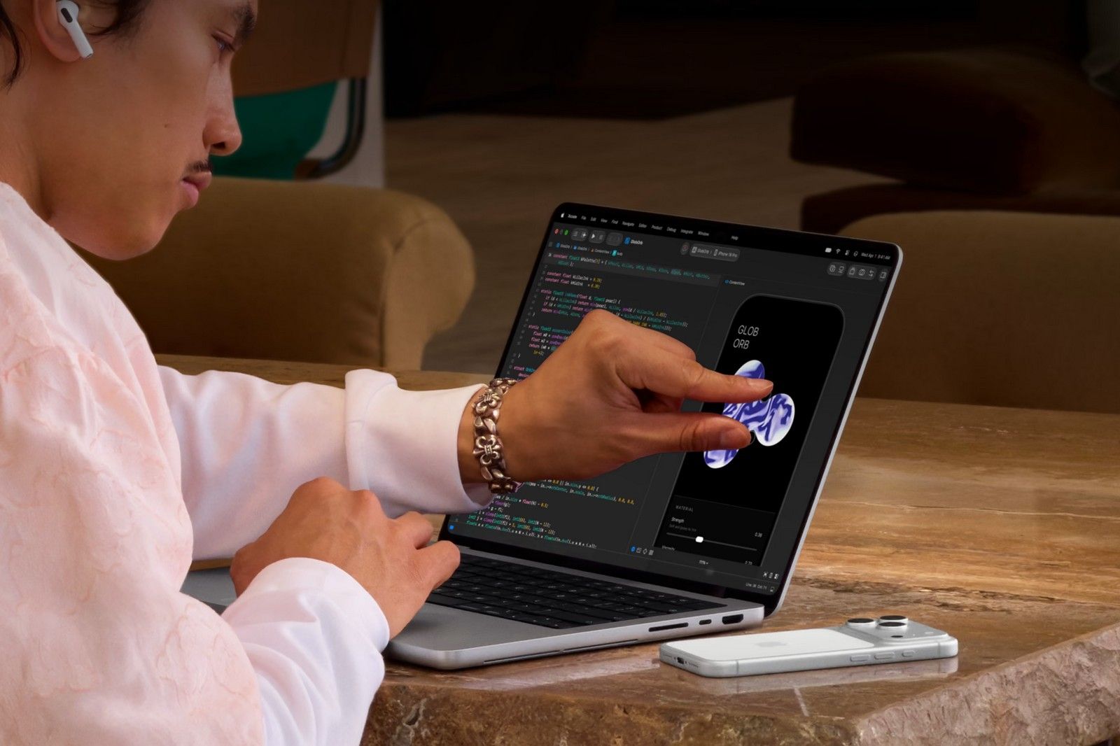 MacBook Pro з PROLED XDR дисплеєм - фото 1